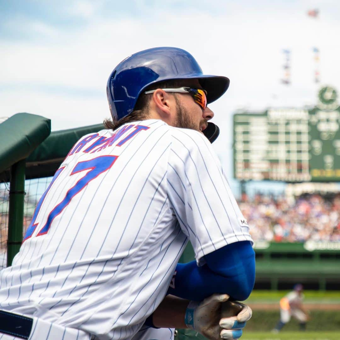 シカゴ・カブスさんのインスタグラム写真 - (シカゴ・カブスInstagram)「#CubsCollection: @kris_bryant17. KB has just been selected to the All-Star team for the third time in his career. As the 2015 NL Rookie of the Year, the 2016 NL MVP and a World Series Champion, being an All-Star means even more to him after an offseason spent rehabilitating his left shoulder. “This one would matter to me just because it shows perseverance on my part coming back from injury last year and just questions surrounding my play in general. And then me showing that I can get through what I had to deal with last year and come out on top.” So far this season, Bryant has recorded 16 home runs, 42 RBI and .289/.398/.535 for a .933 OPS. #EverybodyIn 📸 @sgreenphoto」7月3日 6時00分 - cubs