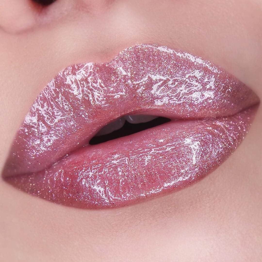 NARSさんのインスタグラム写真 - (NARSInstagram)「Read my lips: Redemption Multi-Use Gloss by @thebeautynerd_nl #regram」7月3日 6時08分 - narsissist