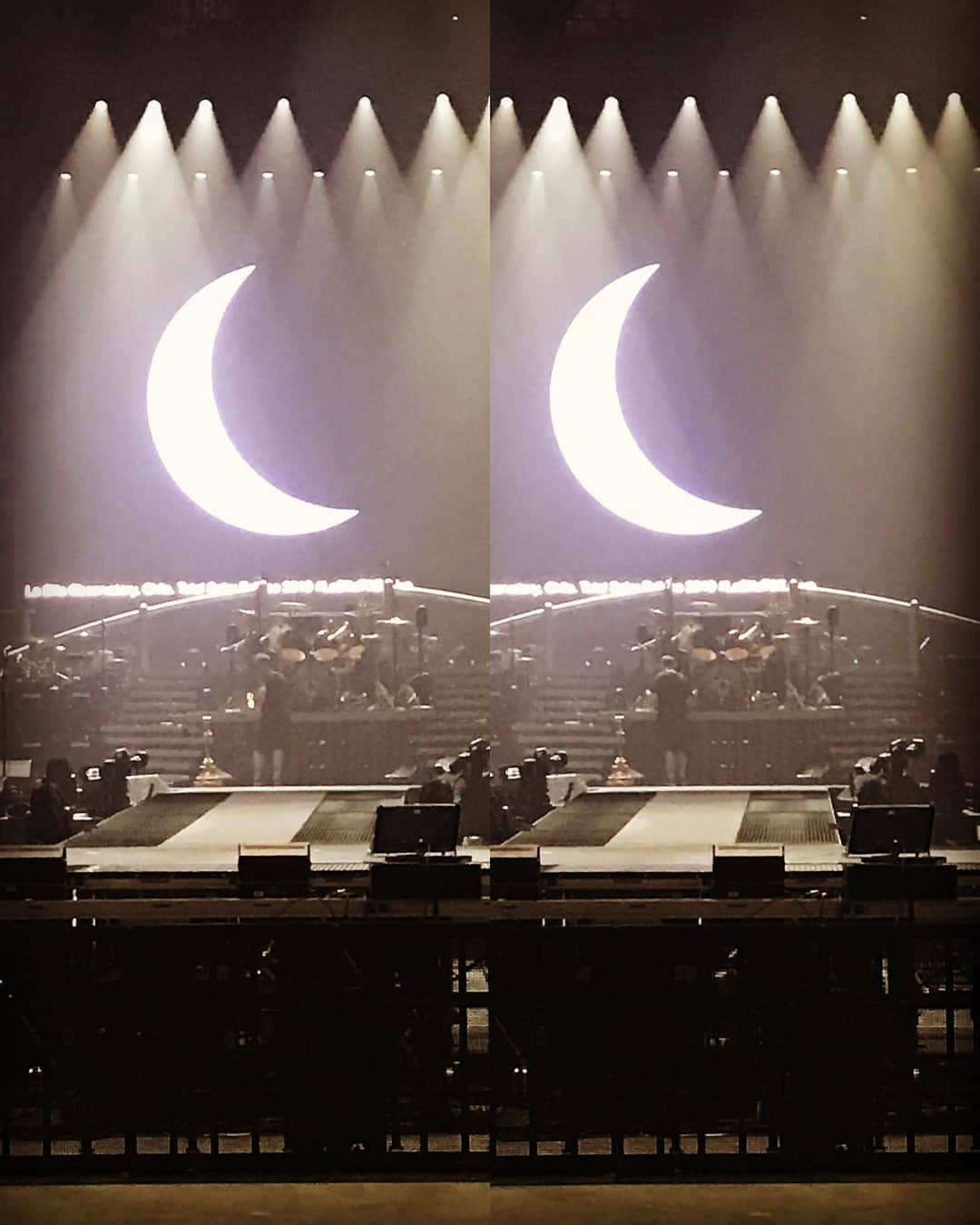 ブライアン・メイさんのインスタグラム写真 - (ブライアン・メイInstagram)「Just one more eclipse shot - mixing it - better get some work done !! This is a sequential stereo and somebody moved - that’s why they look like they’re sinking into the kit ! Swipe for cross-eyed version, you cross-eyed folks !  I enjoyed sharing this cosmic moment with you all ! Cheers !  Bri」7月3日 6時07分 - brianmayforreal