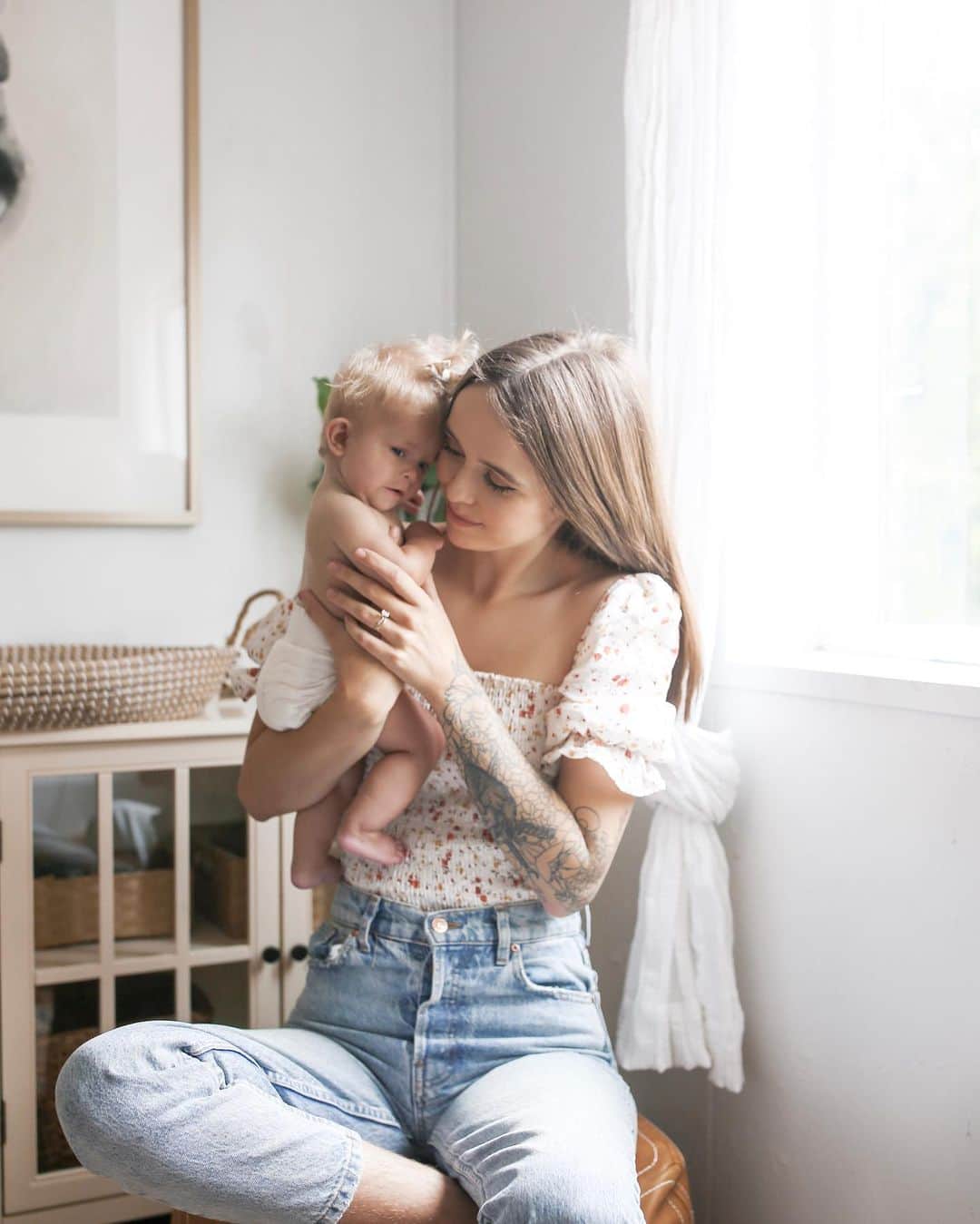 Acacia Brinleyさんのインスタグラム写真 - (Acacia BrinleyInstagram)「Smooshy is 10 months old tomorrow but these pictures are just too cute to not post right now. So proud of you Rosemary Keegan!」7月3日 6時48分 - acaciakersey
