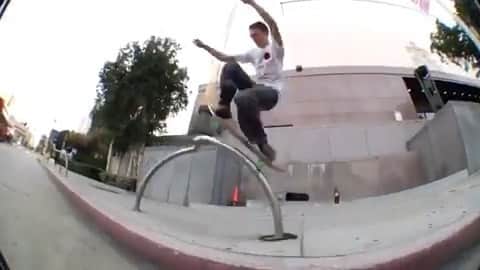 オルタモントのインスタグラム：「@jasonsalillas merging lanes ⬅️ // 📹: @welcomeskateboards // #CFADC」