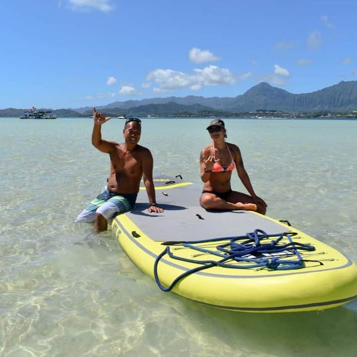 Luxury Cruise by Captain Bruceさんのインスタグラム写真 - (Luxury Cruise by Captain BruceInstagram)「🌞海水浴日和 :D⁠ もうすぐ夏休みですね～⁠ 天国の海が、たくさんのキッズでにぎやかになる季節です^^⁠ ⁠ #captainbruce #sandbar #kaneohe #hawaii #oahu #oahulife #ahuolaka #キャプテンブルース #天国の海ツアー #天国の海 #アフオラカ #ハワイ大好き #絶景 #海⁠ ⁠ ⁠」7月3日 7時05分 - cptbruce_hi