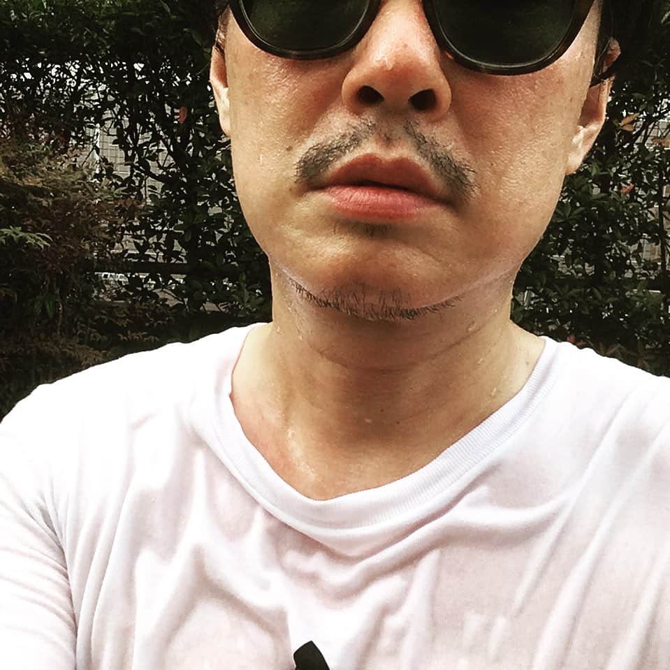 浅田信一さんのインスタグラム写真 - (浅田信一Instagram)「🏃‍♂️🏃‍♂️🏃‍♂️ いつものコースを5km。とけそうやばい。👻」7月3日 7時46分 - asada_shinichi