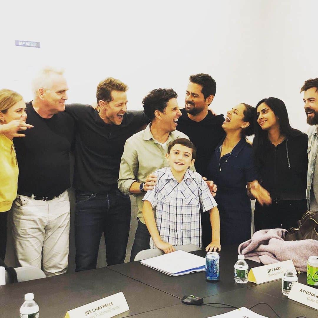 ジョシュア・ダラスのインスタグラム：「Nothing but ♥️ in this group of humans. @nbcmanifest season 2 table read! Just wait...... #manifest @nbc」