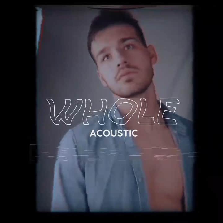 ジェイコブ・ホワイトサイズのインスタグラム：「i’ve been dying to officially tell you all for the next four songs (at least) i’ll also be dropping acoustic versions!!! so now available for preorder and presave.. “whole acoustic” link in bio!!!」