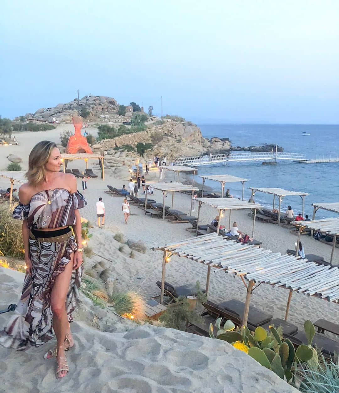 ステイシー・キーブラーさんのインスタグラム写真 - (ステイシー・キーブラーInstagram)「Oh hi Mykonos! 💙🇬🇷 ⁣ ⁣ #travel #adventure #greece #mykonos #scorpios #summervacation」7月3日 9時06分 - stacykeibler
