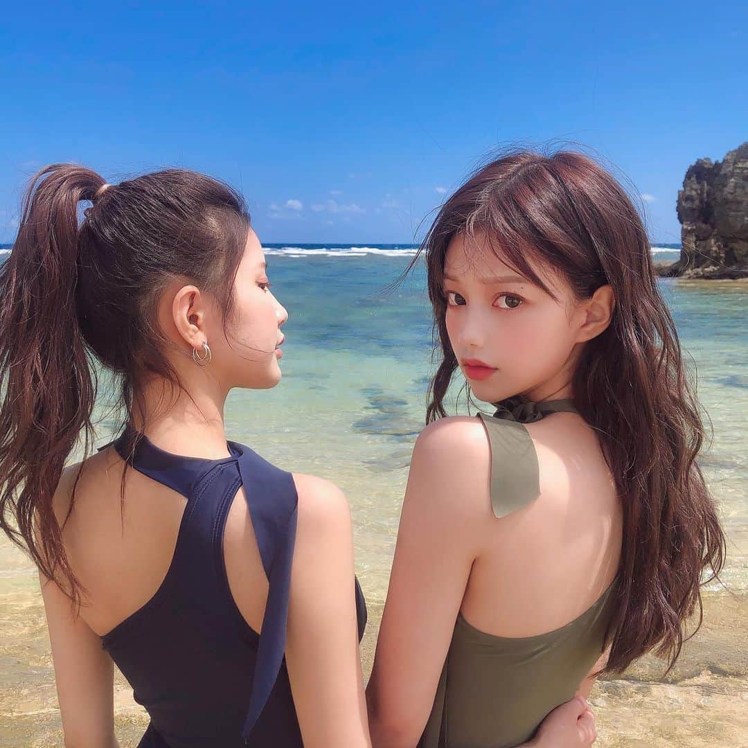 のインスタグラム：「chuu summer🌴🌴✨」