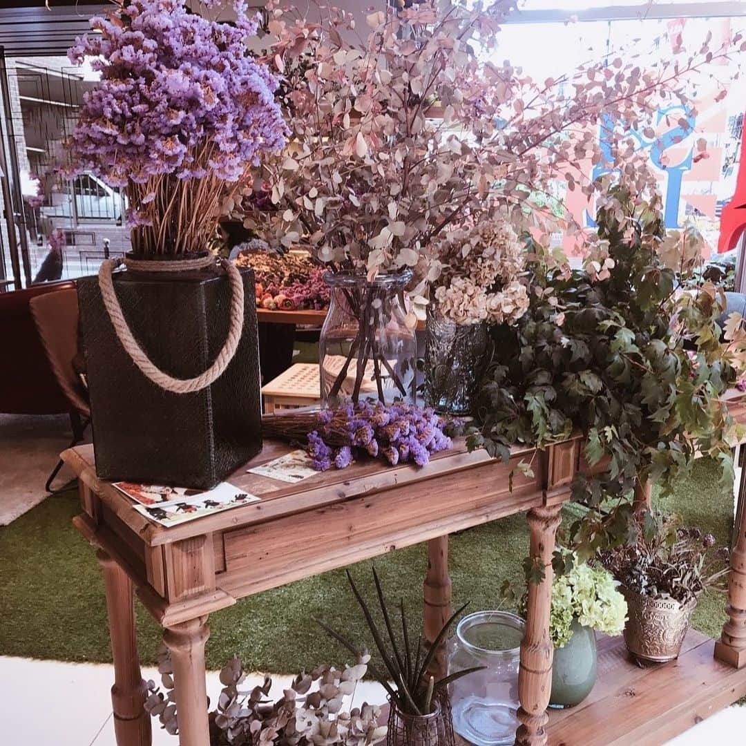asami0510のインスタグラム：「🥀」