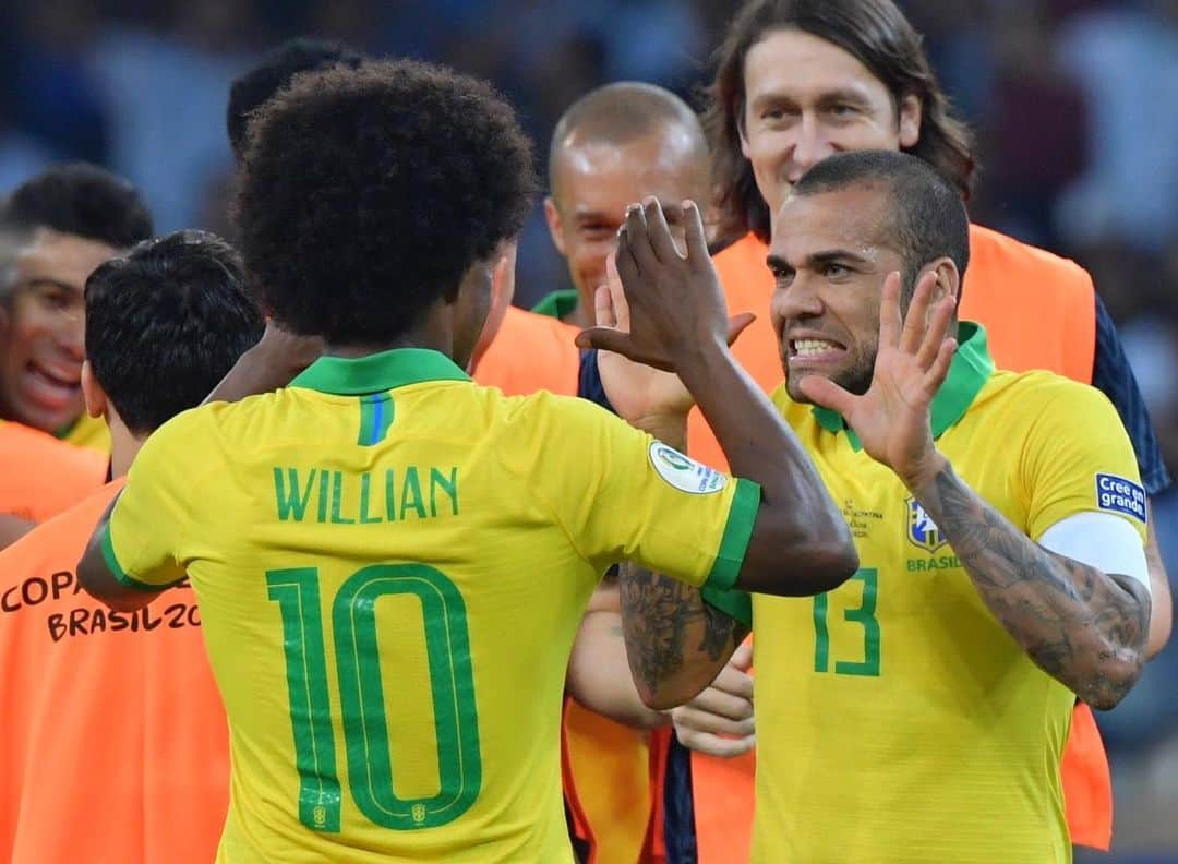 チェルシーFCさんのインスタグラム写真 - (チェルシーFCInstagram)「@willianborges88 and Brazil are through to the Copa America final after a 2-0 win against Argentina! 👏🇧🇷 #CFC #Chelsea」7月3日 18時53分 - chelseafc