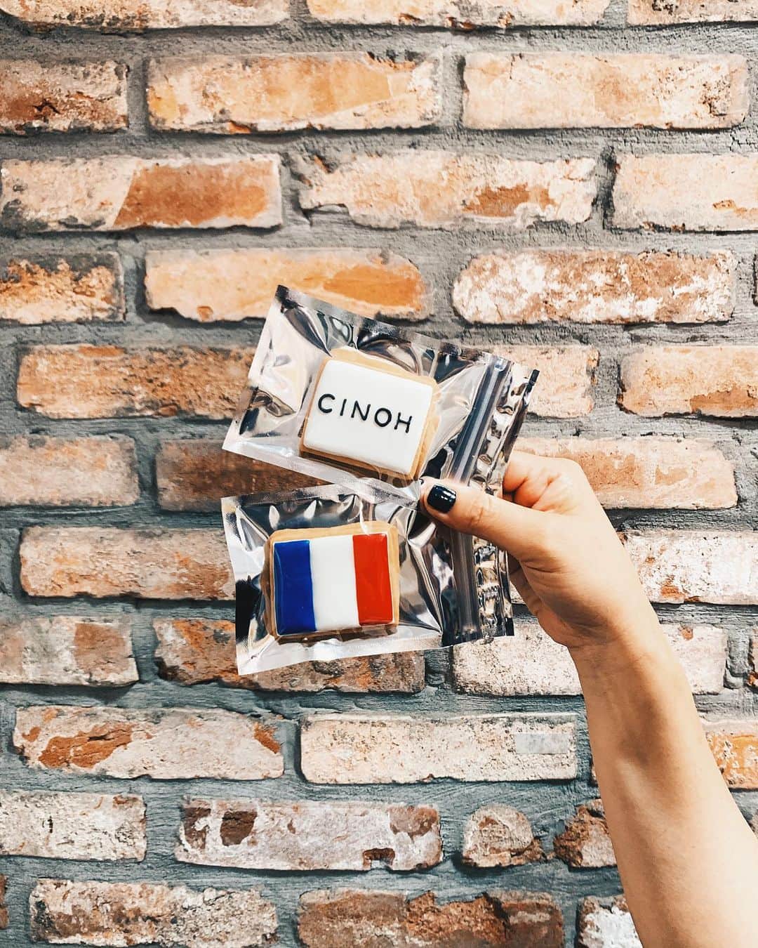 小塚源太のインスタグラム：「CINOH 2020 SS COLLECTION EXHIBITION🇯🇵🇫🇷 @cinoh_official 展示会へお運びくさいましてありがとうございました🙌🏼 #cinoh」