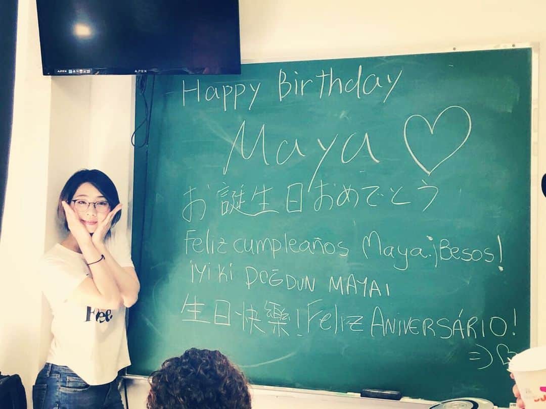 のインスタグラム：「Thank you for everyone 🦄✨❤️ NYでの生活は順調だょ♬ 秋からは演劇学校にfull timeで行くからもっと楽しくなると思う😆🌟 ＊ そしていつも応援ありがとう😊❤️ みんなもいつも幸せでいてね🍀💝💝 #thankyou #friends #NY #NYLC #birthday #happy #school #life」