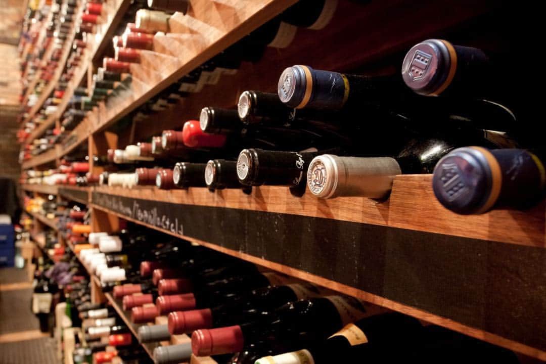 タブローズさんのインスタグラム写真 - (タブローズInstagram)「The wine cellar at Tableaux boasts over 200 bottles of wine from countries all over the world. Our in-house sommelier will help you find just the right bottle. // #tableaux #tableauxdaikanyama #daikanyama #tokyo #japan #newamerican #newamericancuisine #wine #winecellar  #ウィン #代官山 #タブローズ #タブローズ #ニューアメリカン #ニューアメリカンキュイジーヌ #グルメ #代官山グルメ #代官山レストラン」7月3日 12時50分 - tableaux_gd