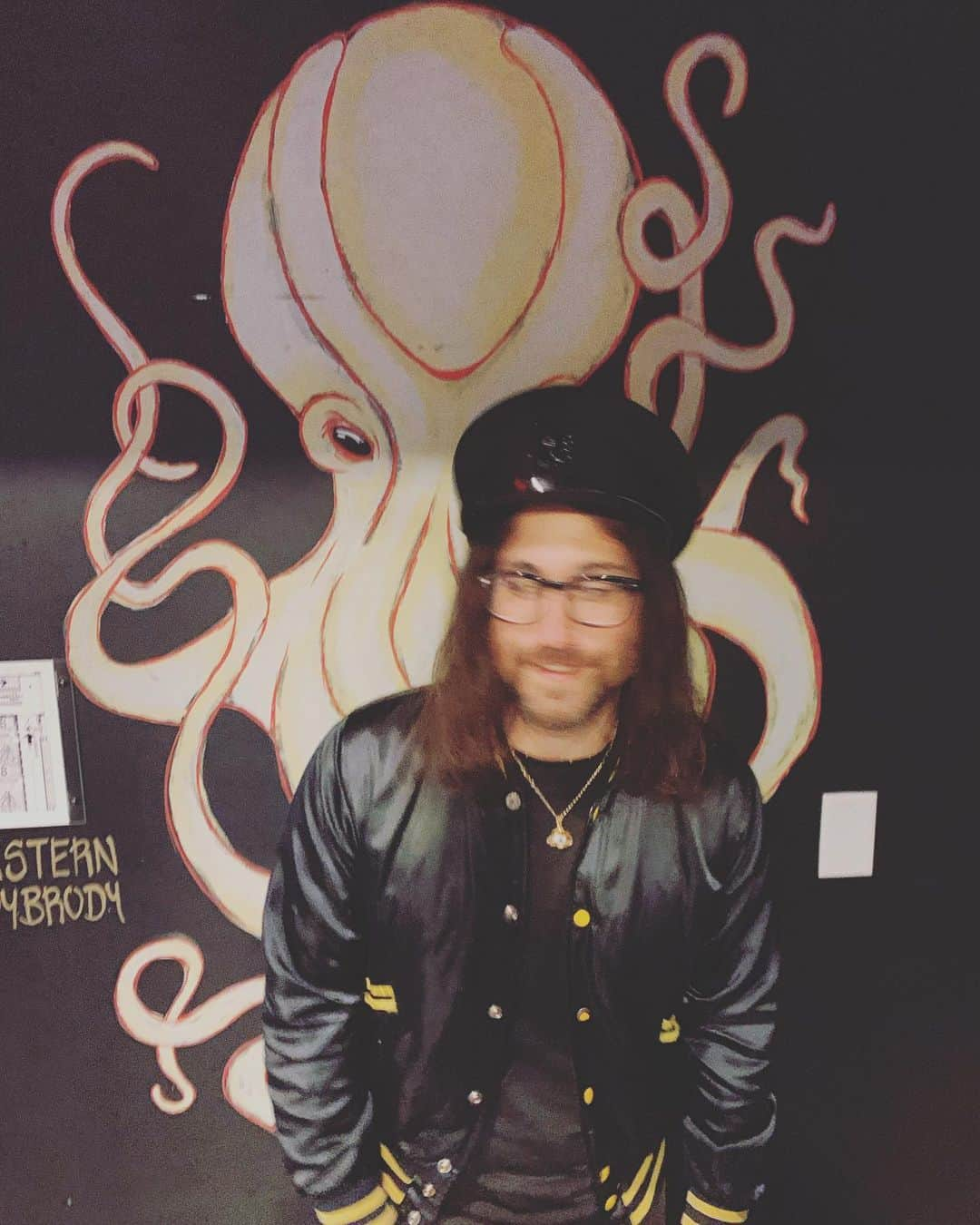 ショーン・レノンさんのインスタグラム写真 - (ショーン・レノンInstagram)「Super Location... @house_of_blues_anaheim」7月3日 14時57分 - sean_ono_lennon