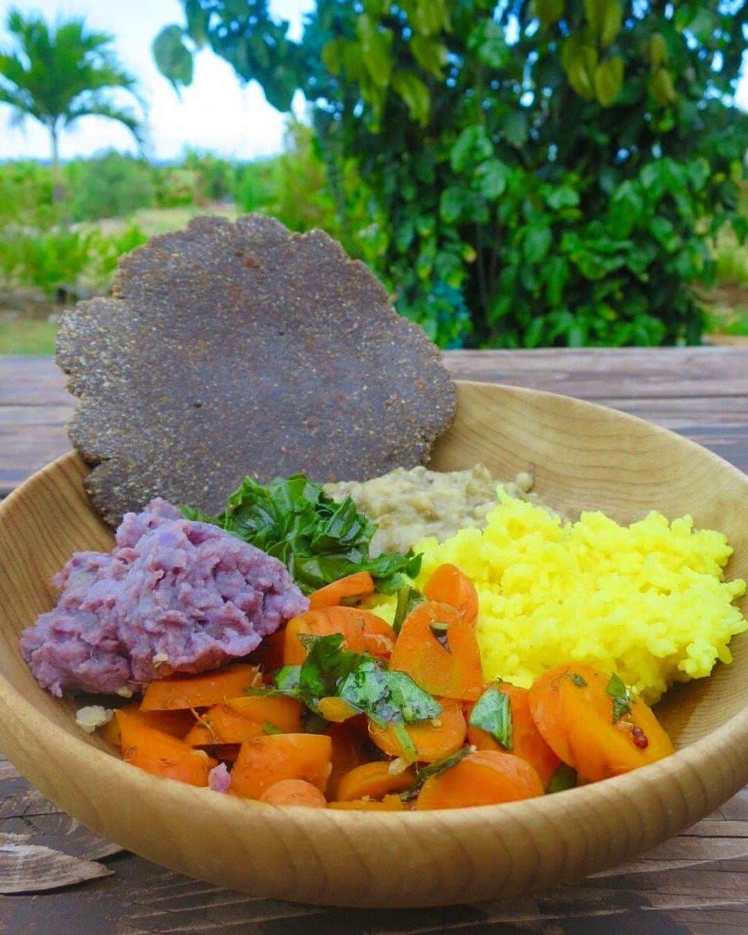 岡清華のグルメインスタ