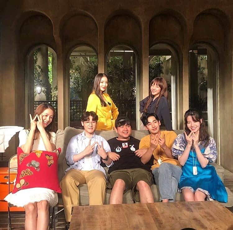 のインスタグラム：「오늘두 검색어를 입력해주세요! #www」