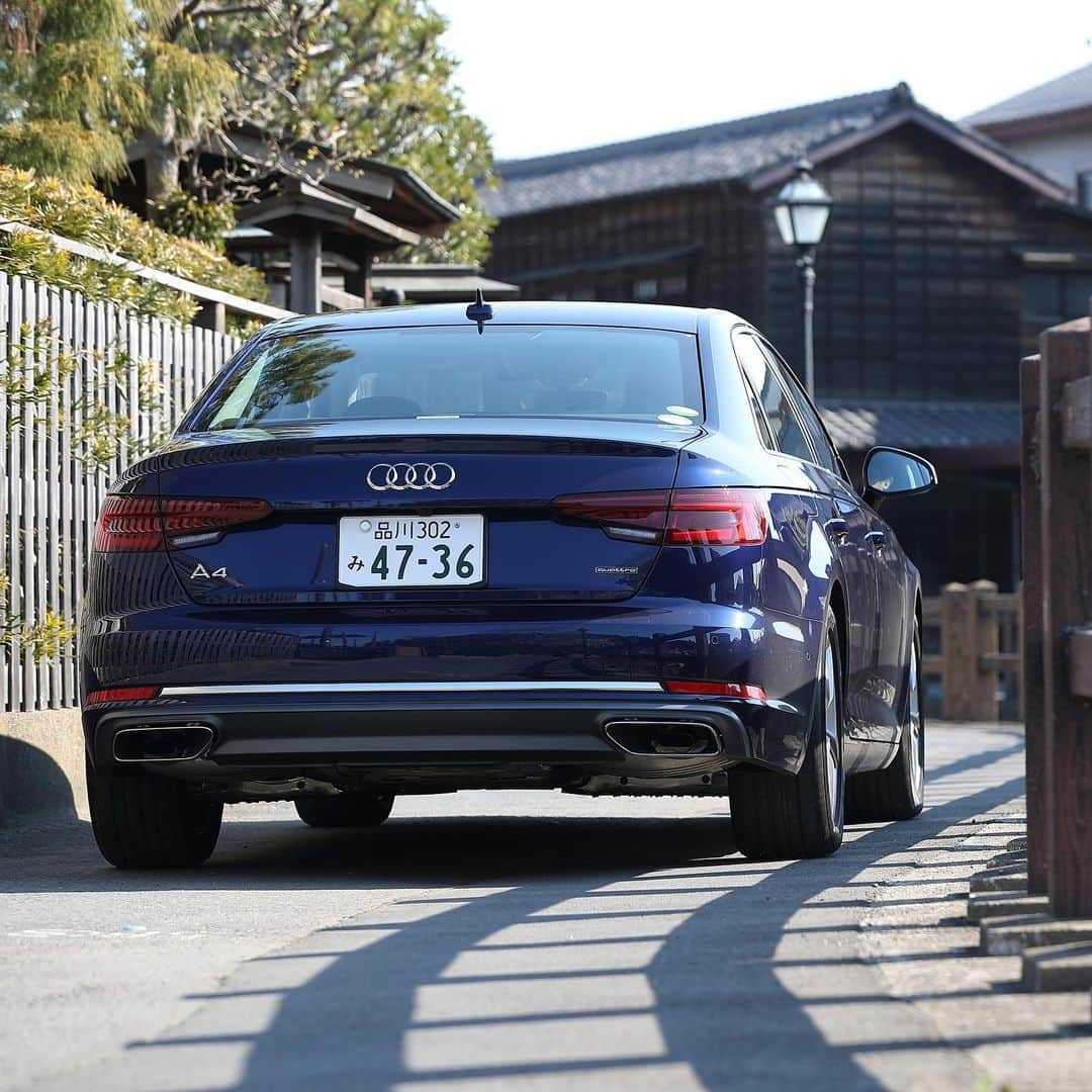 Audi Japan Sales / アウディジャパン販売さんのインスタグラム写真 - (Audi Japan Sales / アウディジャパン販売Instagram)「力強さとラグジュアリーな佇まいを併せ持つ#AudiA4 。 優美なプレミアムセダンで休日を満喫。 ・ #AJS で乗り心地を体感。 @audi.japan.sales -- #Audi #A4 #MyAudi #Audistyle #car #週末 #旅行 #国内旅行 #アウディ#車 #愛車 #外車 #ドイツ車 #車好き #車好きな人と繋がりたい #アウディ女子 #車好き男子」7月3日 16時34分 - audi.japan.sales