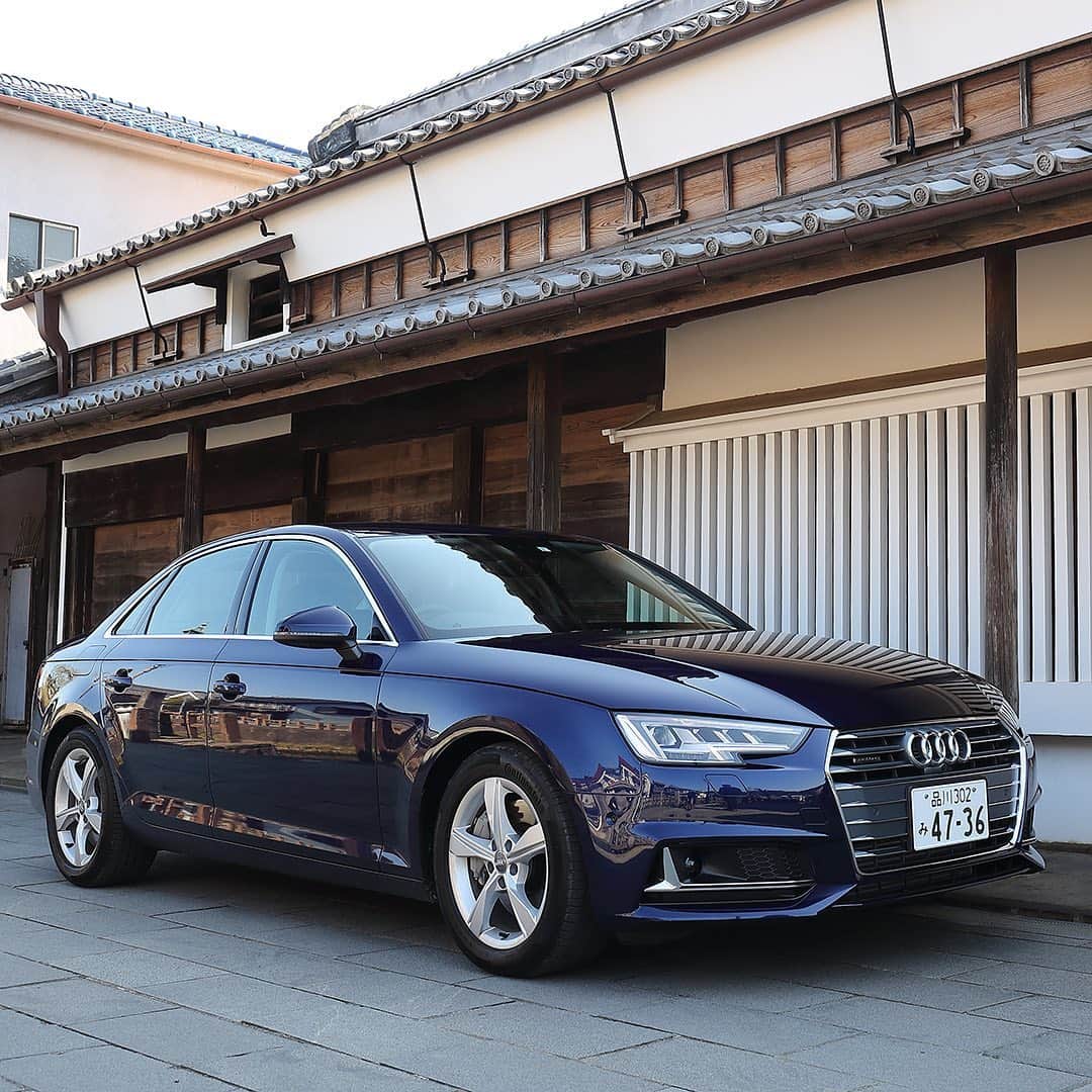 Audi Japan Sales / アウディジャパン販売さんのインスタグラム写真 - (Audi Japan Sales / アウディジャパン販売Instagram)「力強さとラグジュアリーな佇まいを併せ持つ#AudiA4 。 優美なプレミアムセダンで休日を満喫。 ・ #AJS で乗り心地を体感。 @audi.japan.sales -- #Audi #A4 #MyAudi #Audistyle #car #週末 #旅行 #国内旅行 #アウディ#車 #愛車 #外車 #ドイツ車 #車好き #車好きな人と繋がりたい #アウディ女子 #車好き男子」7月3日 16時34分 - audi.japan.sales