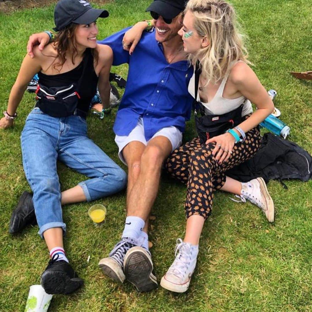 ヴァネッサ・カービーさんのインスタグラム写真 - (ヴァネッサ・カービーInstagram)「@glastofest .... you stole my ❤️」7月3日 16時40分 - vanessa__kirby