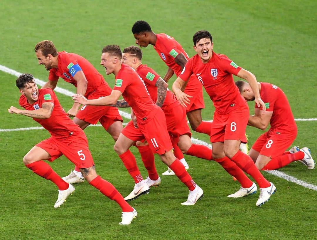 レスター・シティFCさんのインスタグラム写真 - (レスター・シティFCInstagram)「#OnThisDay last year, @harrymaguire93 & @vardy7’s England beat Colombia on penalties to reach the #WorldCup Quarter-Finals! 🦁🦁🦁」7月3日 17時29分 - lcfc