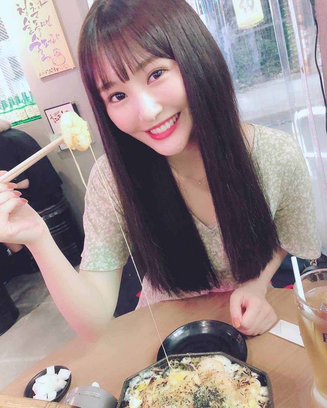 川上礼奈さんのインスタグラム写真 - (川上礼奈Instagram)「. ずーっと食べたかった #エビチーズフォンデュ 🦐🧀♡ めちゃめちゃ美味しかったぁ😋 #ホンデポチャ #新大久保 #もぐもぐれなぴょん」7月3日 17時35分 - kawakami_rena