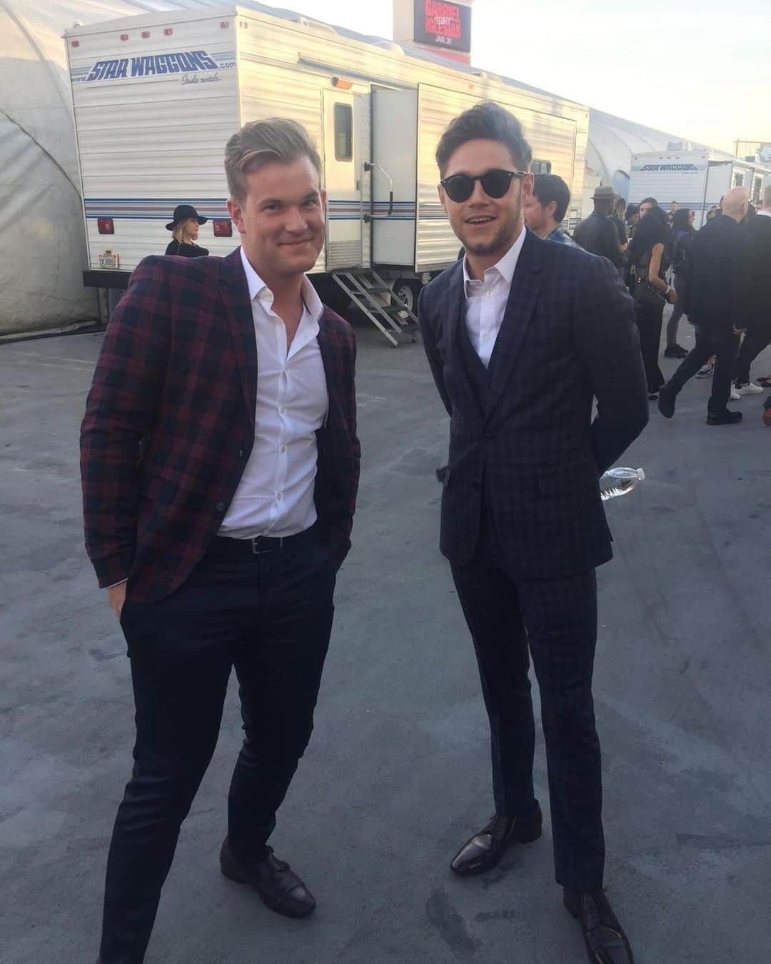 ナイル・ホーランのインスタグラム：「Happy birthday @s_mullz . met this lad when I was 4 years old and we’ve grown up together. He is my best friend and we’ve had some incredible memories together over the years. Here’s to many more Mister Mully .」