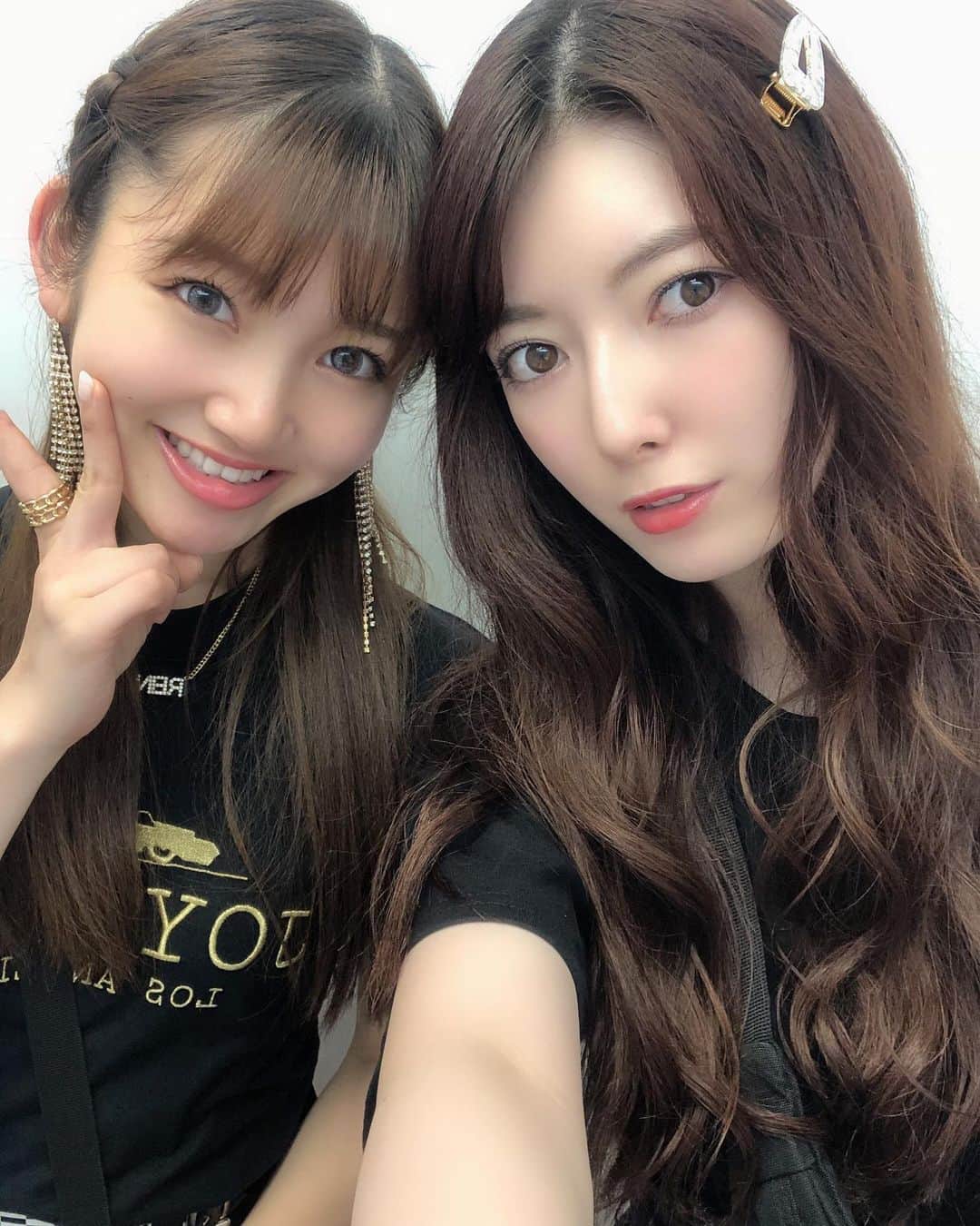日下部美愛のインスタグラム：「安定に好きな久保玲奈さん . . . . #photo #japan #model #me #hair #fashion #makeup #selfie #followme #instagood #camera #한국 #맞팔 #사진 #데일리 #데일리룩 #인스타사진 #인스타그램 #일본인 #久保玲奈」