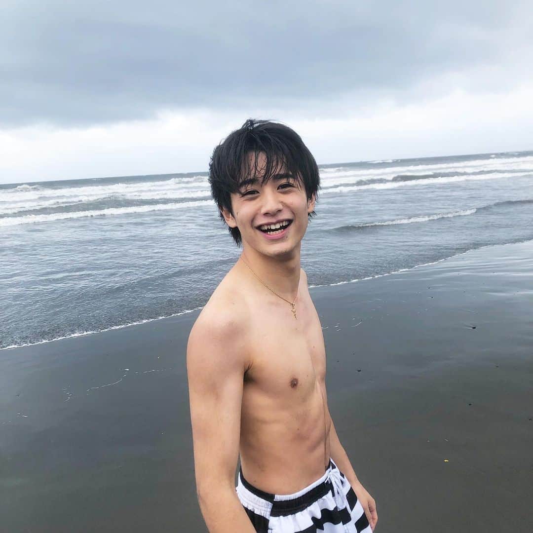 黒田昊夢さんのインスタグラム写真 - (黒田昊夢Instagram)「海水浴」7月3日 20時48分 - hiro_crown.0910