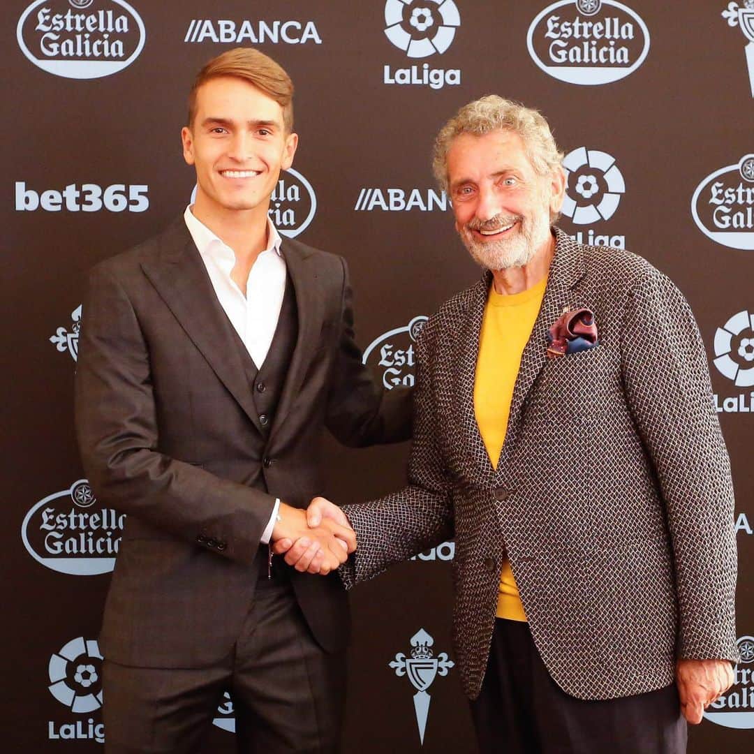 デニス・スアレス・フェルナンデスのインスタグラム：「@rccelta 😍」
