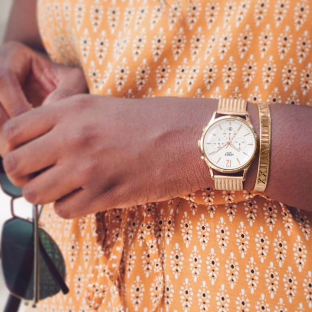 Henry London Official page of Britishさんのインスタグラム写真 - (Henry London Official page of BritishInstagram)「Every hour is #goldenhour with our Westminster collection! Beautifully styled by @anikaxmay . . . #henrylondon #henrywatches #womenswatches #womensfashion #london #britishdesign #britishbrand #vintage #heritage #yellow #ditsyfloral #menswatch unisexstyle」7月3日 21時04分 - henrywatches