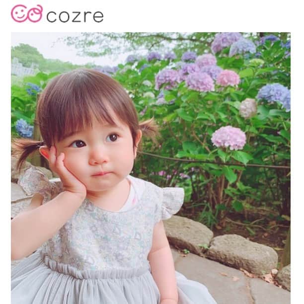 cozre（コズレ）マガジン公式のインスタグラム：「☆☆☆☆☆ @cozreマガジン、ピックアップお写真✨✨ @ninagram27さん💖 • 紫陽花をバックにぱちり📸 斜め上、視線の先が気になります…🥺💕 • 素敵なお写真、ありがとうございました！😆 • ☆☆☆☆☆ • みなさまの「お出かけ」や「子育て👪」に関するお写真をお待ちしてます！ • Follow @cozre Tag #コズレ • ☆☆☆☆☆ • インテリア、ファッション、レシピ、こどものアートも絶賛募集中✨ • (画質等調整し使用させていただく事がございます📱🔧) • 公式InstagramやFacebookをはじめ、cozreマガジンの記事でもご紹介&使用させていただきます💖 • ☆☆☆☆☆ • 月間300万人が訪れる！@cozreマガジンには妊娠・出産・子育て情報が満載！プレゼントキャンペーン🎁も実施中🤤✨ • #コズレ #cozreマガジン 編集部 • • #子ども#お出かけ#親バカ#親バカ部#instagram_kids#kidsgram#kidsgram_tokyo#ig_oyabakabu#kids#baby#CUTE#ママカメラ#紫陽花#あじさい#アジサイ#ほっぺ」