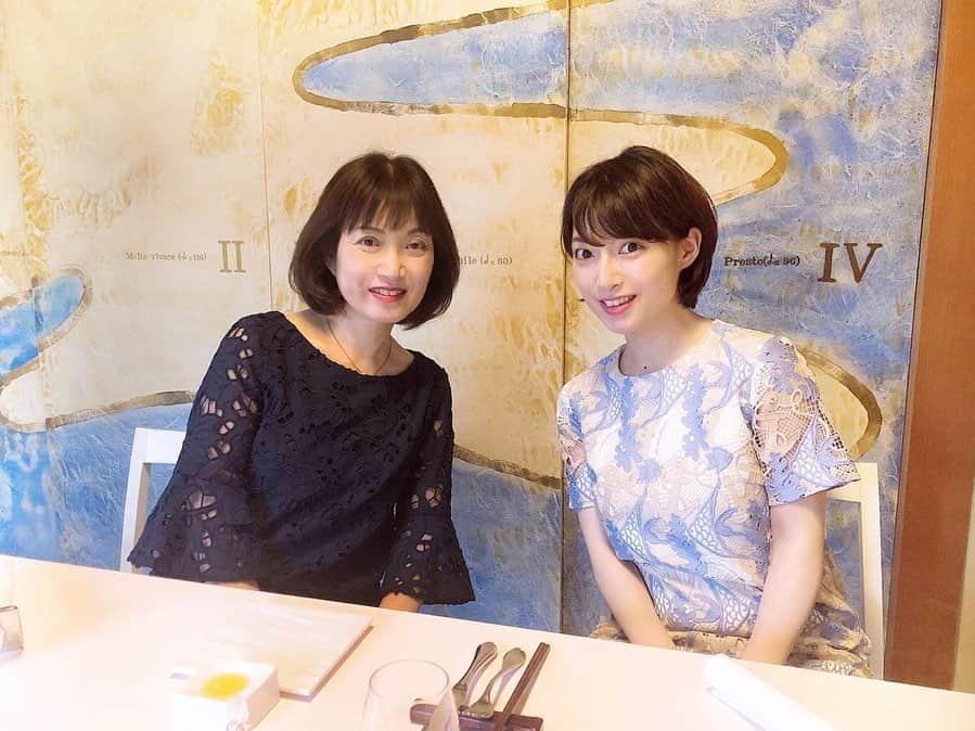 青木育日のグルメインスタ