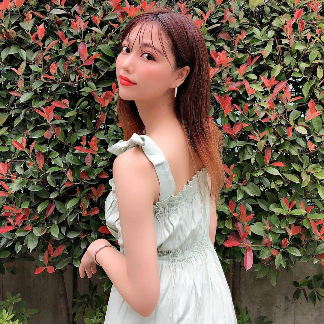 石川晶子（あきぽよ）さんのインスタグラム写真 - (石川晶子（あきぽよ）Instagram)「夏きたかなぁ〜❓ . #韓国ファッション #韓国好き #かんこく #韓国コスメ #ファッションコーデ #ファッション好きな人と繋がりたい #コーデ記録  #シャツコーデ #シャツ #韓国好き #ワンピースコーデ #てぃーしゃつ #Tシャツ #ばりあしゃるむ#ガーリー #ガーリーコーデ #Tシャツ #ティーシャツ」7月3日 22時12分 - i_am____aki