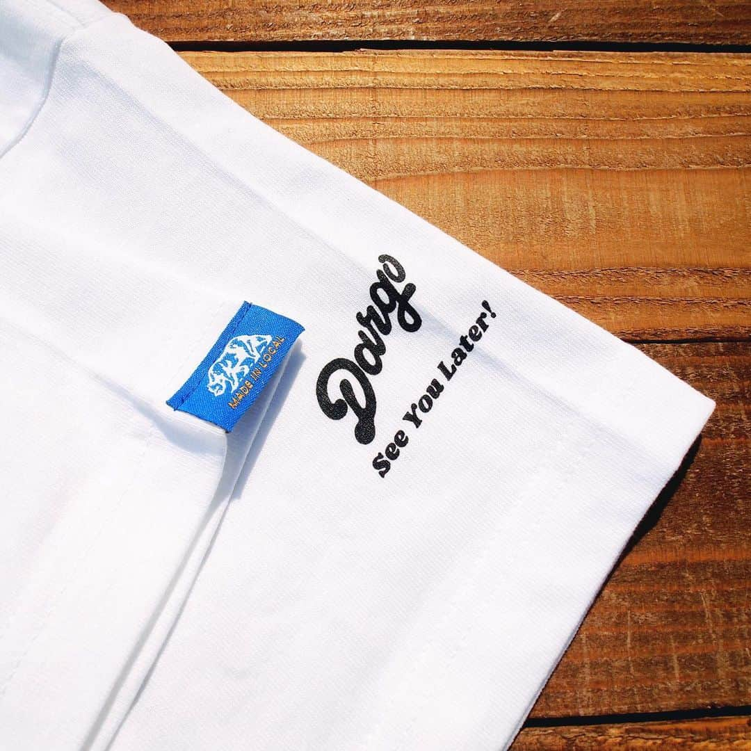 DARGO T-shirt &Sign Artさんのインスタグラム写真 - (DARGO T-shirt &Sign ArtInstagram)「DARGO 2019 Spring & Summer "THE EXHIBITION OF LOCALISM" See You Later! 🇺🇸⚾️ ------------------------ 【DARGO】 "Dodgers" Logo T-shirt color：WHITE size：XS, S, M, L, XL, XXL Hand Printed in Kumamoto, Japan. 6.2onz Heayv Weight. 100% COTTON & PRE-SHRUNK FIT. 水性ラバーインク3版構成 ------------------------- DARGO Hand Screen Printed T-shirt Printed in Kumamoto, Japan. ------------------------- #dargojapan #dargo2019ss #kumamoto #vintagestyle  #california #californiastyle #熊本 #熊本市 #熊本tシャツ #アメカジ #tシャツ」7月3日 23時29分 - dargo_japan