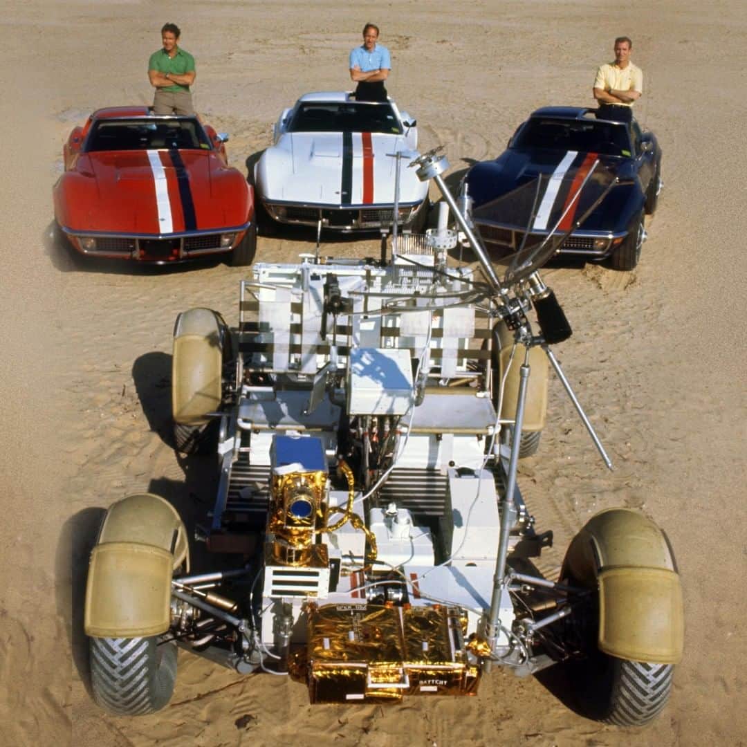 Corvetteのインスタグラム：「The sky was never the limit. This #4thOfJuly we’re celebrating the freedom to explore and American ingenuity. #Corvette #Vette」