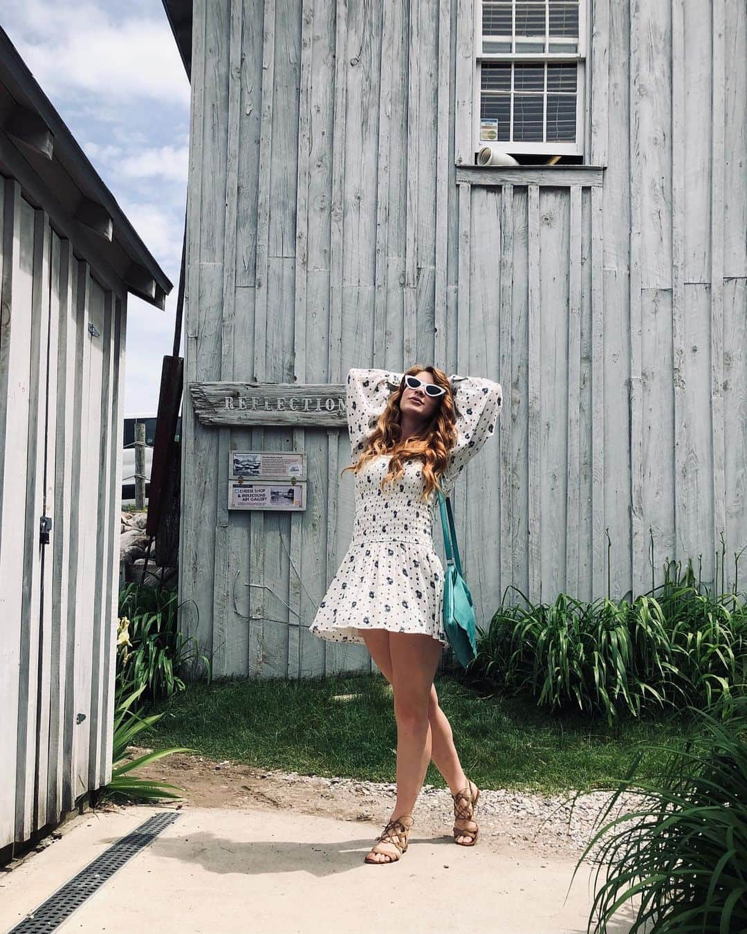 ローラ・カークパトリックさんのインスタグラム写真 - (ローラ・カークパトリックInstagram)「Late birthday celebration Fishtown Leelanau was amazing! Even with all my achy joints and acid reflux turning 30 also feels amazing!  #leelanau #fishtown #puremichigan #travelinfluencer #dirty30 #gemini #30sthenew20 #antmallstars #antm #laurakirkpatrick #wunderlust #curvemodels」7月4日 1時17分 - laura_allstar