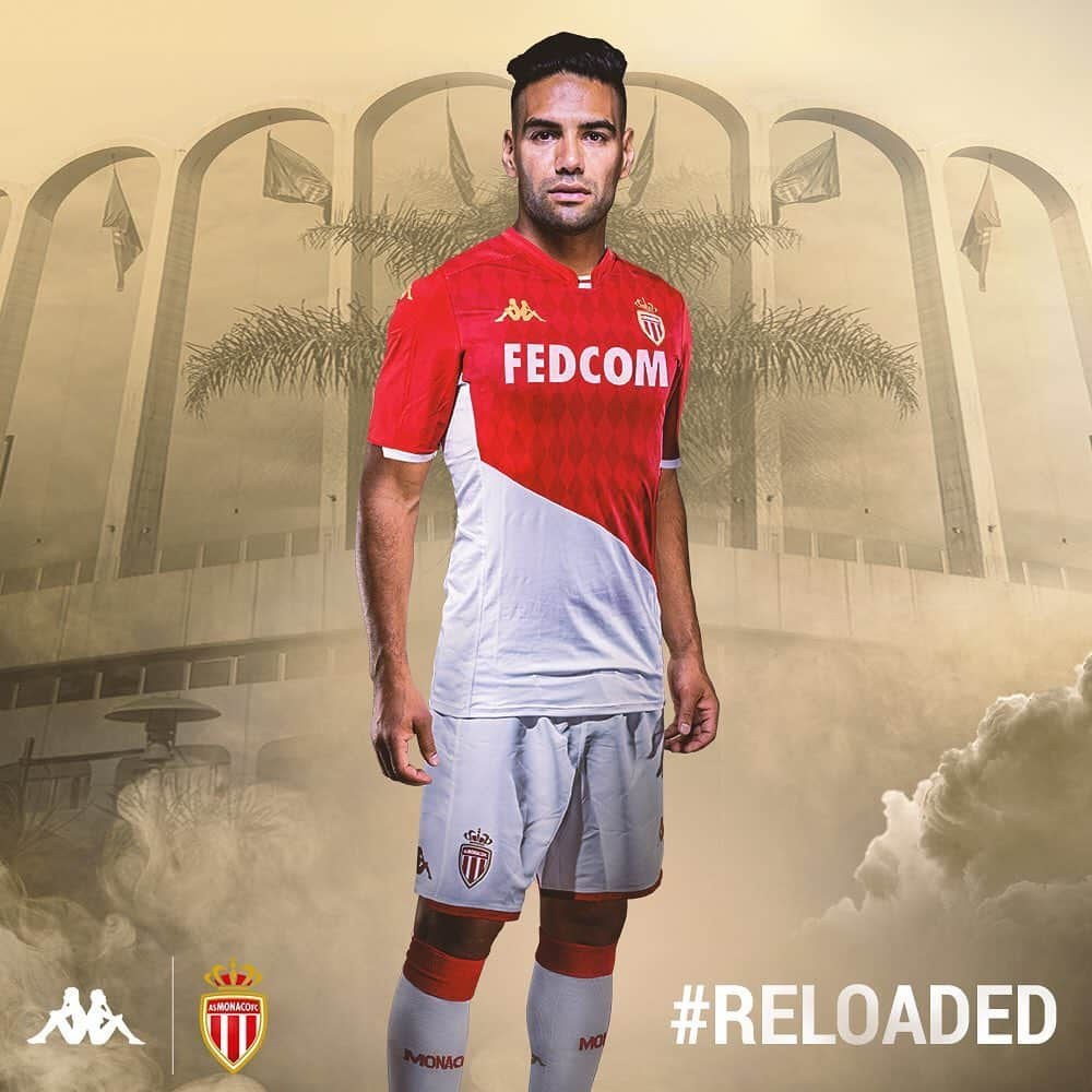 ASモナコさんのインスタグラム写真 - (ASモナコInstagram)「😍🆕♦️ @kappa_sport X AS Monaco ♦️ #RELOADED - 👉 Disponible dès maintenant sur la boutique en ligne 🔴⚪️ 👉 URL dans la bio」7月4日 1時44分 - asmonaco