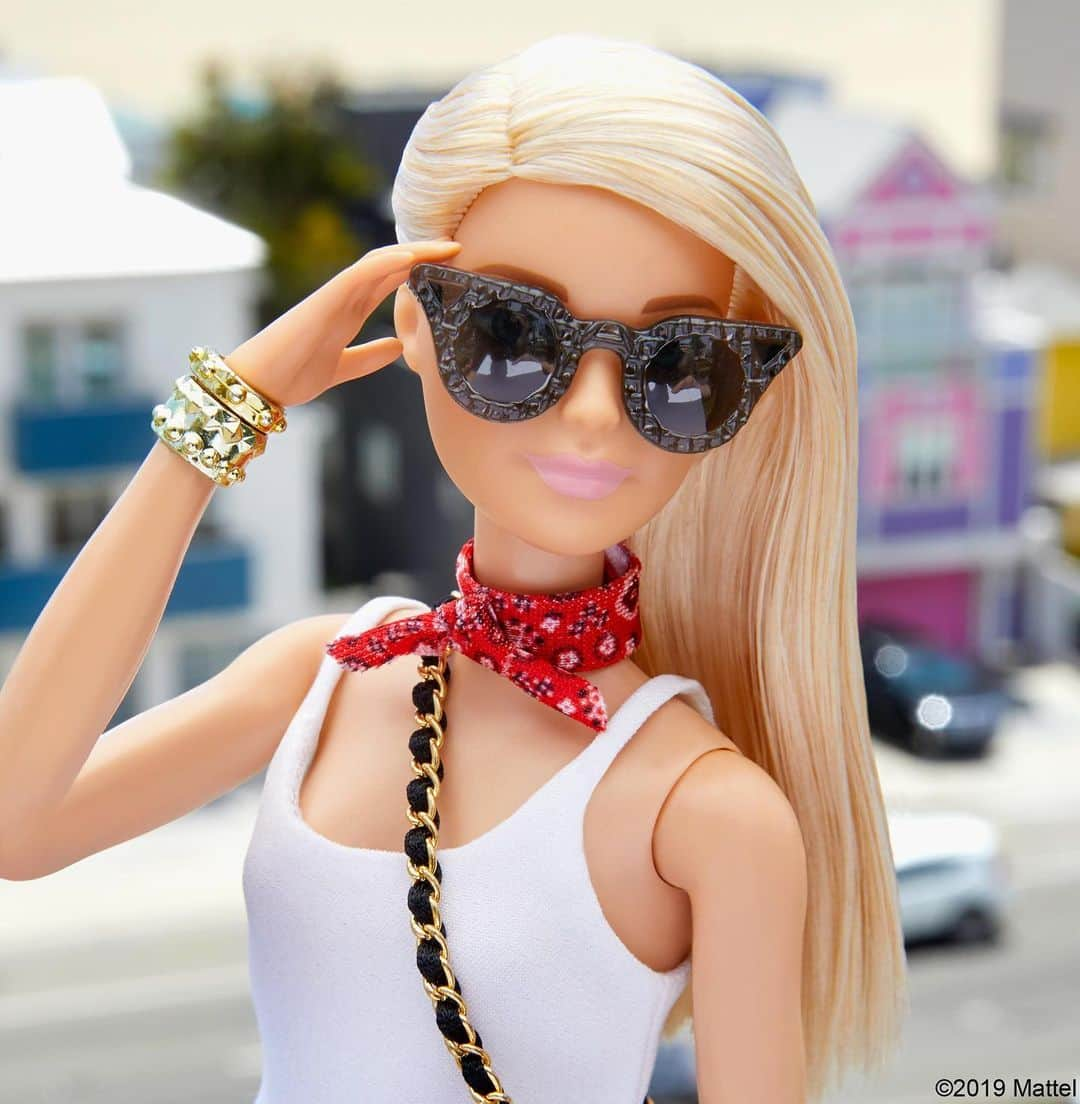 バービーさんのインスタグラム写真 - (バービーInstagram)「I see you, holiday weekend! How are you celebrating? 🇺🇸 #barbie #barbiestyle」7月4日 3時22分 - barbiestyle