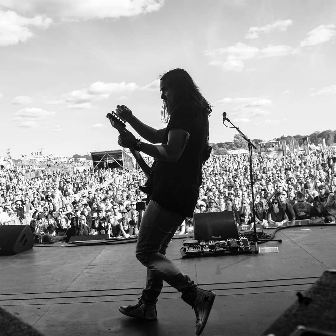 ジー・ヘイルさんのインスタグラム写真 - (ジー・ヘイルInstagram)「Lollapalooza Stockholm @lollapaloozase  photos by @judyhwon. ********************************** “Hello, we are Halestorm, we are loud, bat shit crazy, and we actually sing and play our instruments, no tracks, no click, no tricks!” What an amazing fesitival spot, where not only were we repping ourselves but we had the honor of being ambassadors of the Hard Rock genre! It was so amazing welcome these kids into the arms of rock n roll and to watch all these girls and boys in @billieeilish and @travisscott shirts, raising their horns and rocking the fuck out during our set! Thank you @lollapaloozase for having us!」7月4日 3時49分 - officiallzzyhale