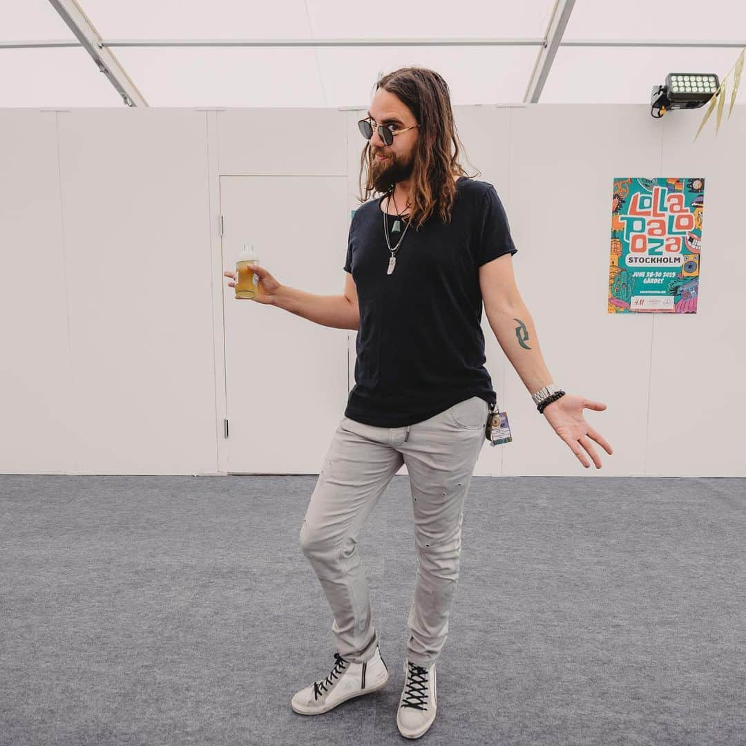 ジー・ヘイルさんのインスタグラム写真 - (ジー・ヘイルInstagram)「Lollapalooza Stockholm @lollapaloozase  photos by @judyhwon. ********************************** “Hello, we are Halestorm, we are loud, bat shit crazy, and we actually sing and play our instruments, no tracks, no click, no tricks!” What an amazing fesitival spot, where not only were we repping ourselves but we had the honor of being ambassadors of the Hard Rock genre! It was so amazing welcome these kids into the arms of rock n roll and to watch all these girls and boys in @billieeilish and @travisscott shirts, raising their horns and rocking the fuck out during our set! Thank you @lollapaloozase for having us!」7月4日 3時54分 - officiallzzyhale