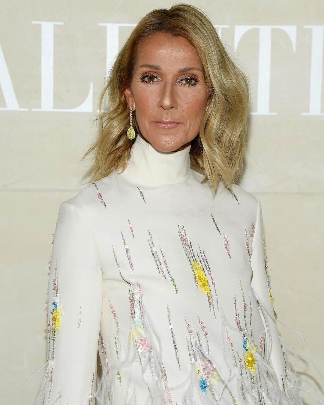 Just Jaredさんのインスタグラム写真 - (Just JaredInstagram)「@gwynethpaltrow @celinedion @heidiklum and fiancé Tom Kaulitz at the @maisonvalentino Paris Fashion Show! See more on JustJared.com now Photos: @gettyimages」7月4日 6時15分 - justjared