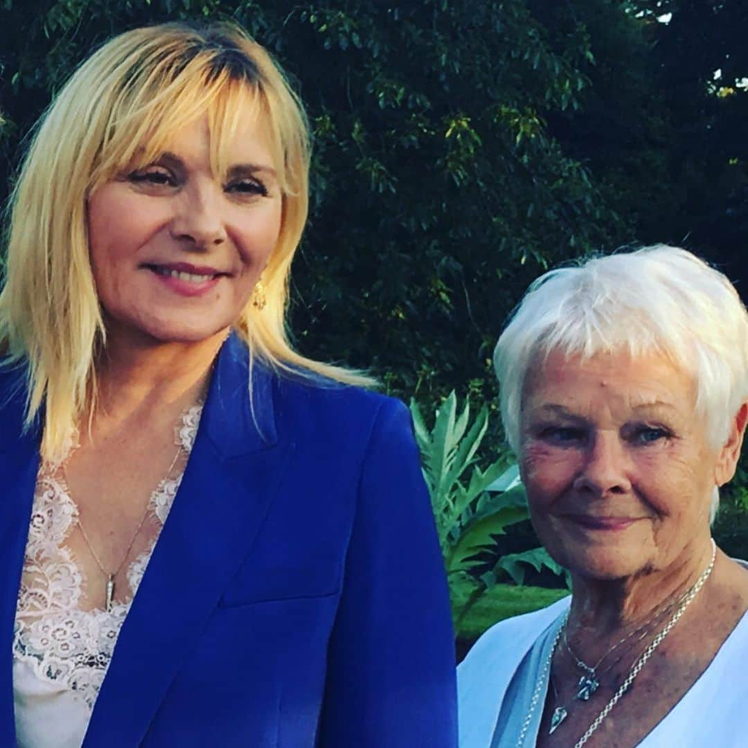 キム・キャトラルさんのインスタグラム写真 - (キム・キャトラルInstagram)「Introducing 2 Ambassadors of the incomparable @kewgardens #JudiDench」7月4日 6時22分 - kimcattrall