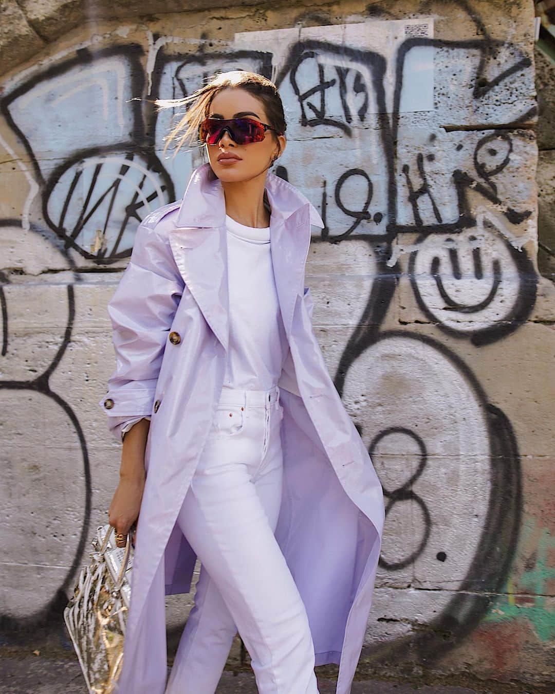 Camila Coelhoさんのインスタグラム写真 - (Camila CoelhoInstagram)「Bringing some candy to @maisonmargiela show today💜! (In their lilac coat)  #HauteCouture #Margiela ———— Acordei com vontade de lilás! Haha Look pro desfile de Margiela hoje pela manhã! 💜 #lookdododia」7月4日 7時46分 - camilacoelho