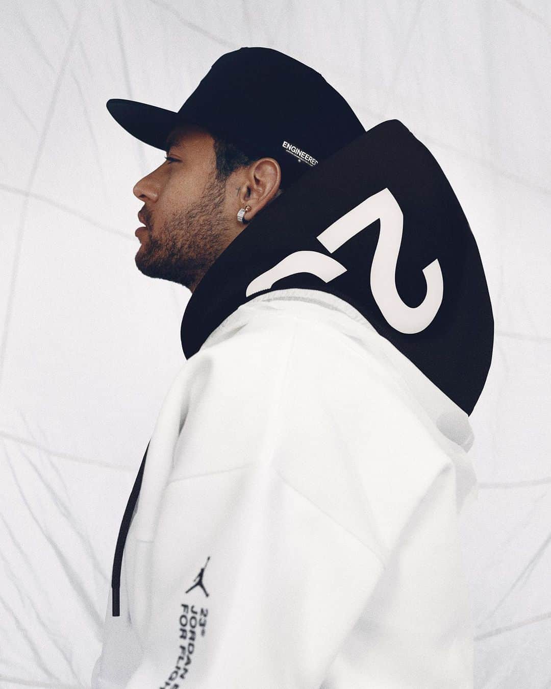 Jordanのインスタグラム：「City’s best. Get a closer look at the 23 Engineered Apparel collection.」