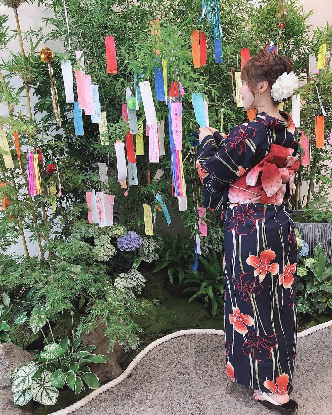 清里千聖さんのインスタグラム写真 - (清里千聖Instagram)「. PEEPS!勝手にTANABATA STATION🌠💕. 今年はまだ短冊に願い事を書いていません🥺🎋💕. みんなは？😗💕. #zipfm #peeps #七夕 #笹の葉 #短冊 #🎋 #願い事 #浴衣 #後ろ姿 #instalove」7月4日 9時16分 - chiseikiyosato