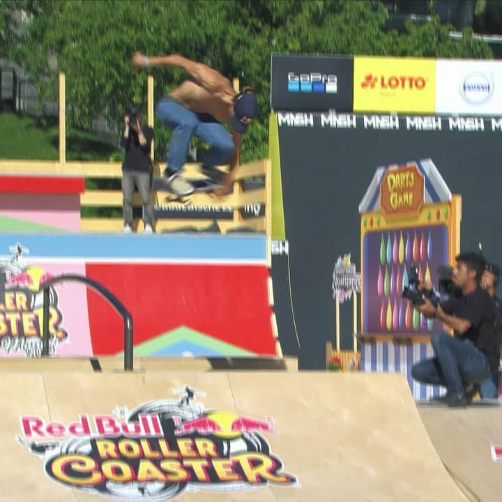 のインスタグラム：「Fall off your board or rise to the occasion – that's what went down at Red Bull Roller Coaster 2019. #skate #germany #munich #tricks #redbullrollercoaster」