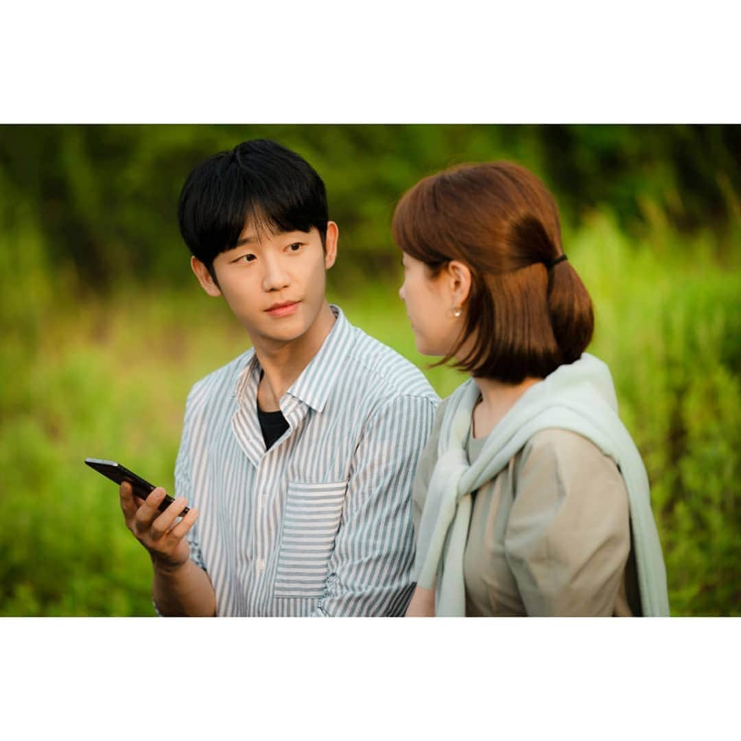 チョン・ヘインさんのインスタグラム写真 - (チョン・ヘインInstagram)「. 우리  #봄밤 #onespringnight ❣」7月4日 11時11分 - holyhaein