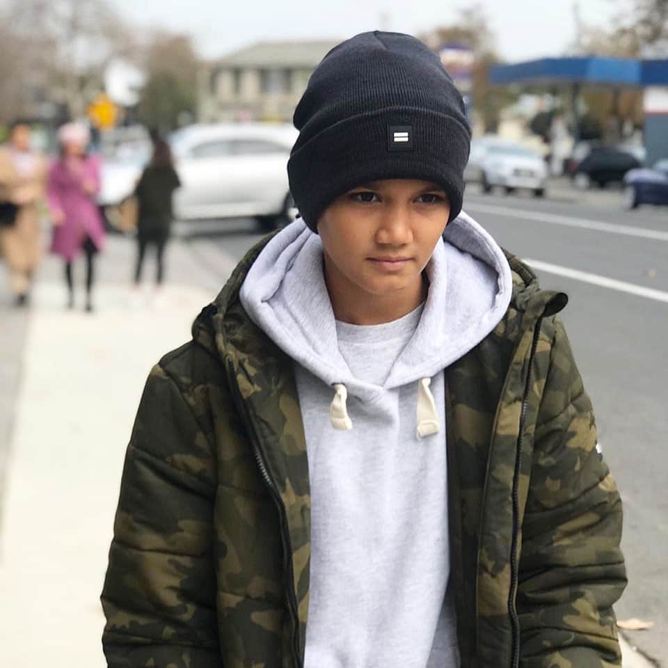 マイケル・クリムさんのインスタグラム写真 - (マイケル・クリムInstagram)「Meanwhile in Melbourne Rocco has turned into a cool little gangster in his @freexcottonon kit... or maybe not enjoying the cold that much! 😜 @cottononkids @roccoklim #australia #freexcottonon」7月4日 12時52分 - michaelklim1