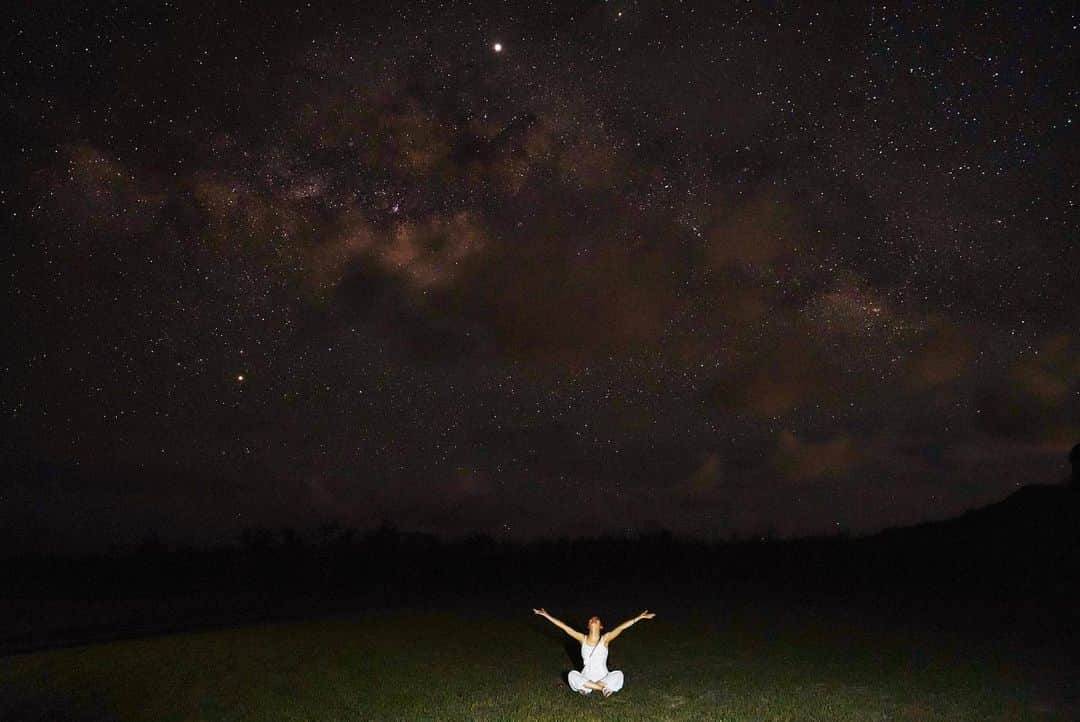 チョア さんのインスタグラム写真 - (チョア Instagram)「참 작고 작은 꿈 하나 더.💫」7月4日 22時51分 - minjinchoa