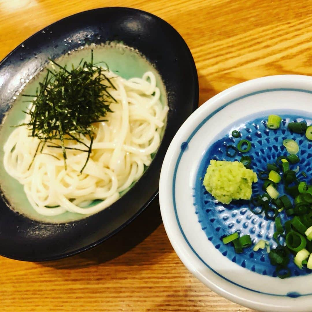 世手子さんのインスタグラム写真 - (世手子Instagram)「Maesawa beef and abalone delicious food ٩( 'ω' )و Thank you everyone(//∇//) Goood  comments happy happy(〃ω〃) https://item.woomy.me/c/46274 @dachikangtailang #茅場町朋 に行ったょー！ 駅近で入りやすい店内は気軽っっ なのに美味しい豪華な食材がいっぱいっっ 穴場っっ！ @hina_hoshinokakera ちんと #美食活動 な #美活デザイン してきたょ（＾ω＾） #前沢牛 と #鮑 が同時に楽しめるコースを堪能っっ さらに #フォアグラの茶碗蒸し まで豪華すぎるーん(*^_^*) 先付けは #イカのうま煮  自家製豆腐サラダ #鮑刺身 +刺し盛り3点、マグロ、水ダコ、金目鯛、さわら 豪華や=(^.^)= #前沢牛ステーキ はイチボ フォアグラ茶碗蒸し #キンキの天ぷら もさくさくっっ #五島うどん もつるつる #豆乳チーズケーキ でさっぱり最高でしたっっ YouTubeも掲載するよー！ 茅場町 朋で検索してみてねー！ Casting by @woomy.restaurant #イヤリング：#ルピス @queen.lupis (k144)」7月4日 23時32分 - rojide