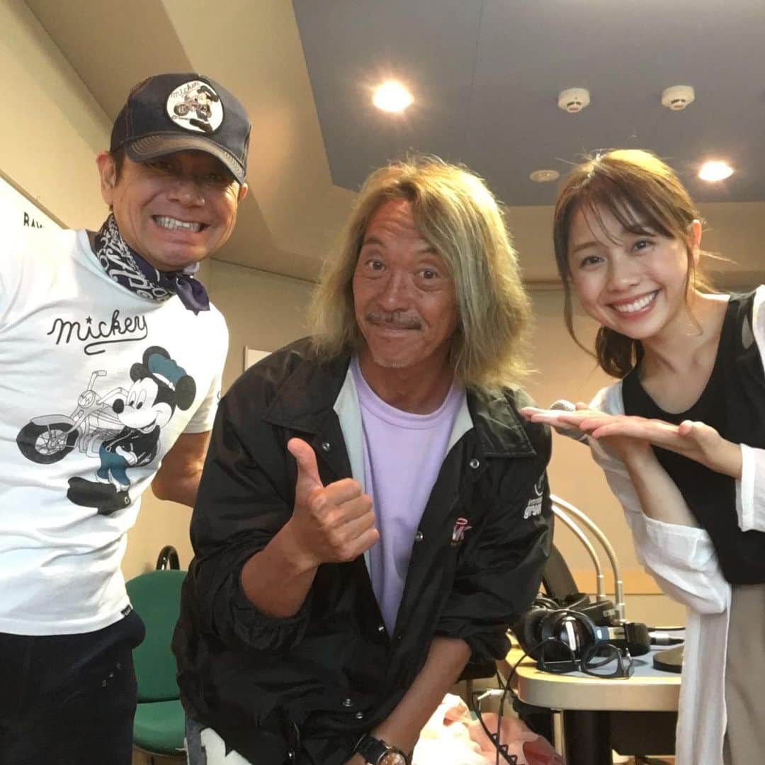 伊津野亮さんのインスタグラム写真 - (伊津野亮Instagram)「出た！yo yo兄さん 出た！毒毒コンビ このあと生放送@bayfm #伊津野亮 #鈴木あきえ #このラジオがヤバい  #このdjがヤバい  #このあとすぐ」7月4日 15時54分 - ryoizuno
